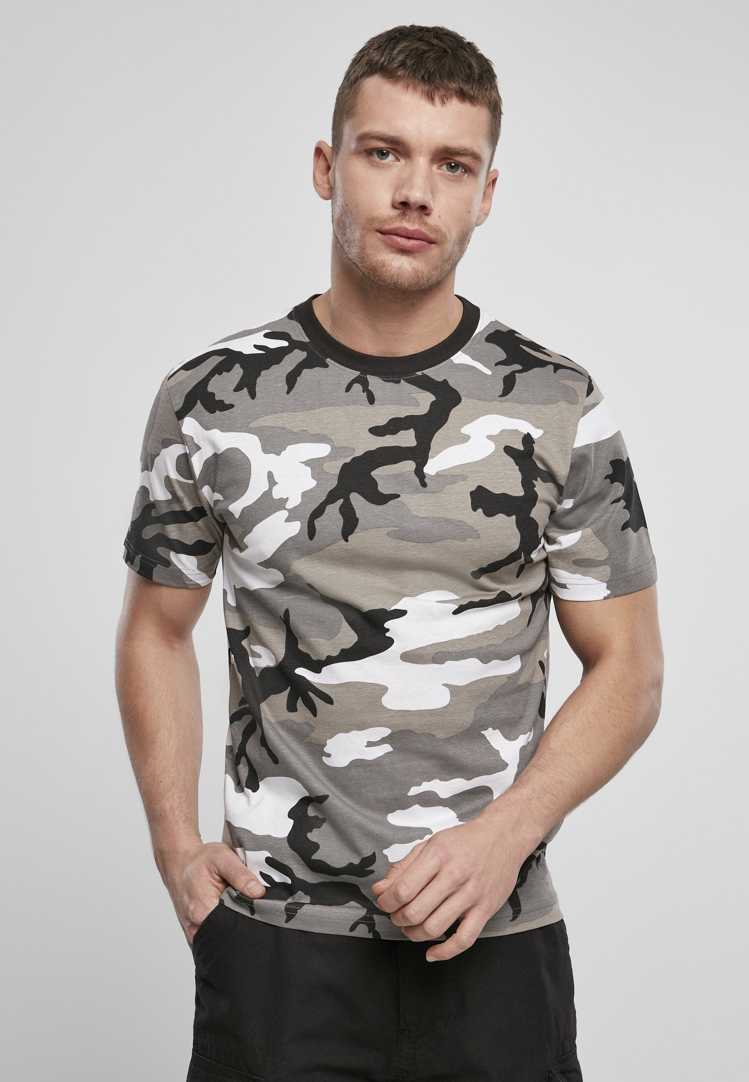 Brandit Premium T-Shirt - Life's Fun Treasures