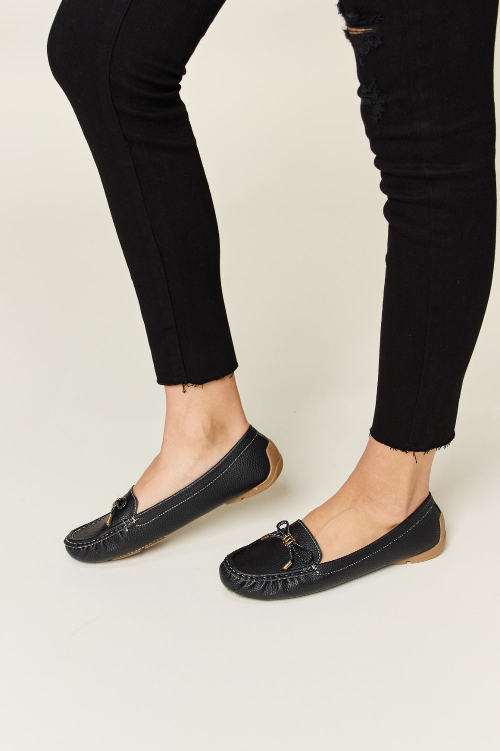 Forever Link Slip On Bow Flats Loafers.