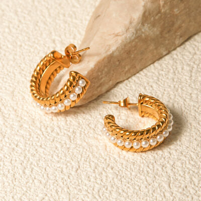 https://www.lifesfuntreasures.ca › products › stainless-steel-pearl-c-hoop-earrings-1717351516

