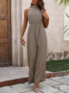 https://www.lifesfuntreasures.ca › products › printed-wide-leg-sleeveless-jumpsuit-613527323

