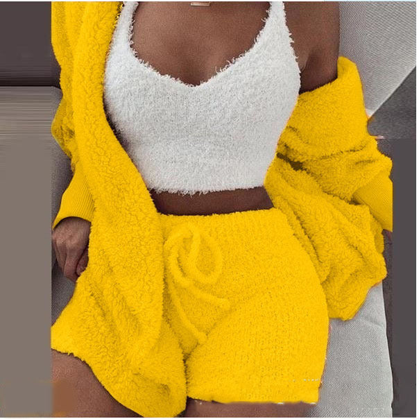 3 Pieces Of Fashionable Ladies Plush Home Clothes - Life's Fun Treasures