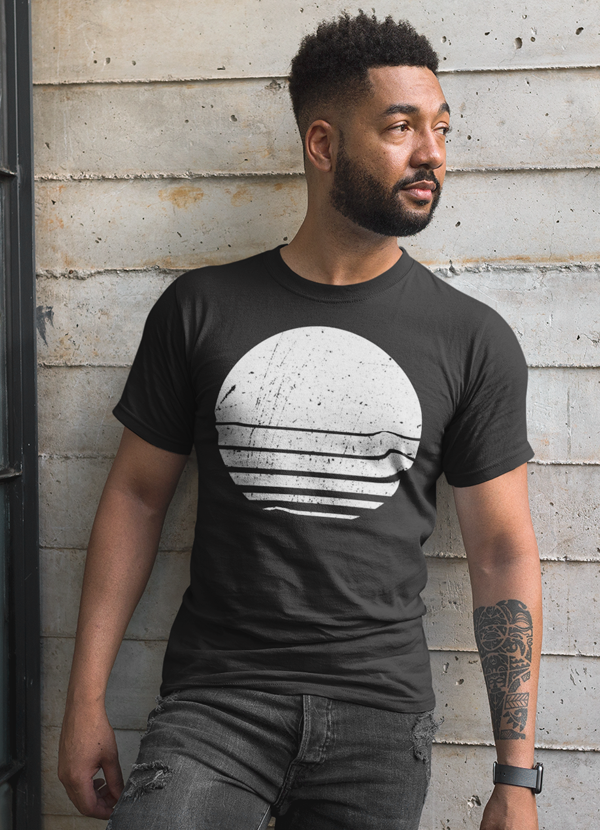 https://www.lifesfuntreasures.ca › products › moon-t-shirt-549453664

