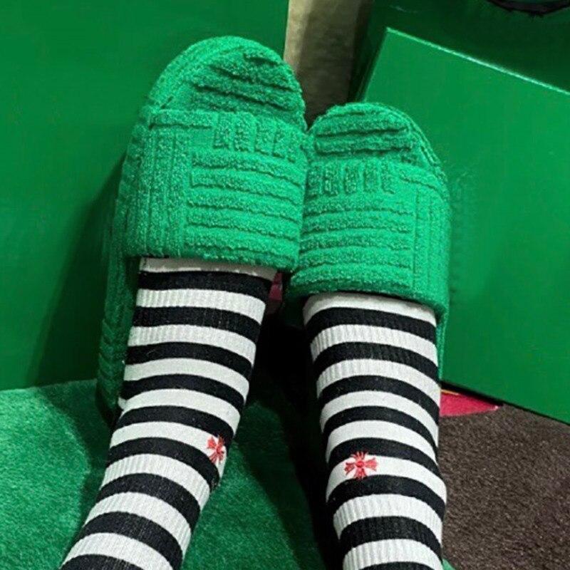 Flat Thick Furry Slippers Women Comfort Leisure Beach Shoes - Life's Fun Treasures