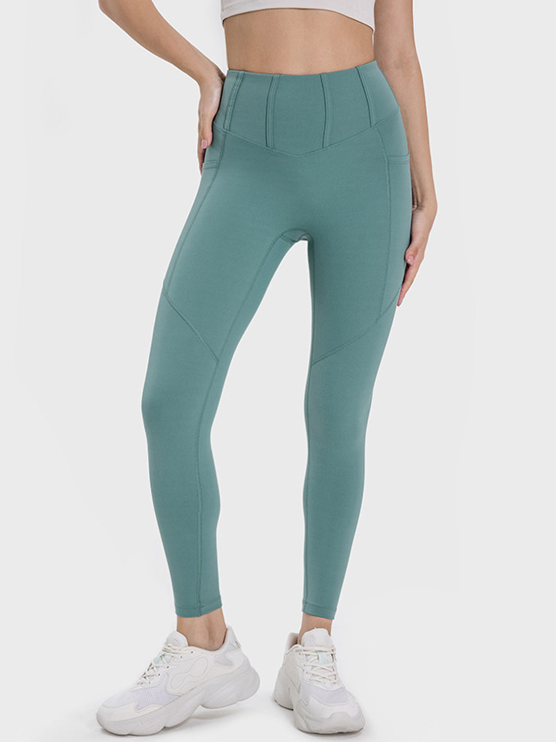 Millennia Pocketed High Waist Active Leggings.