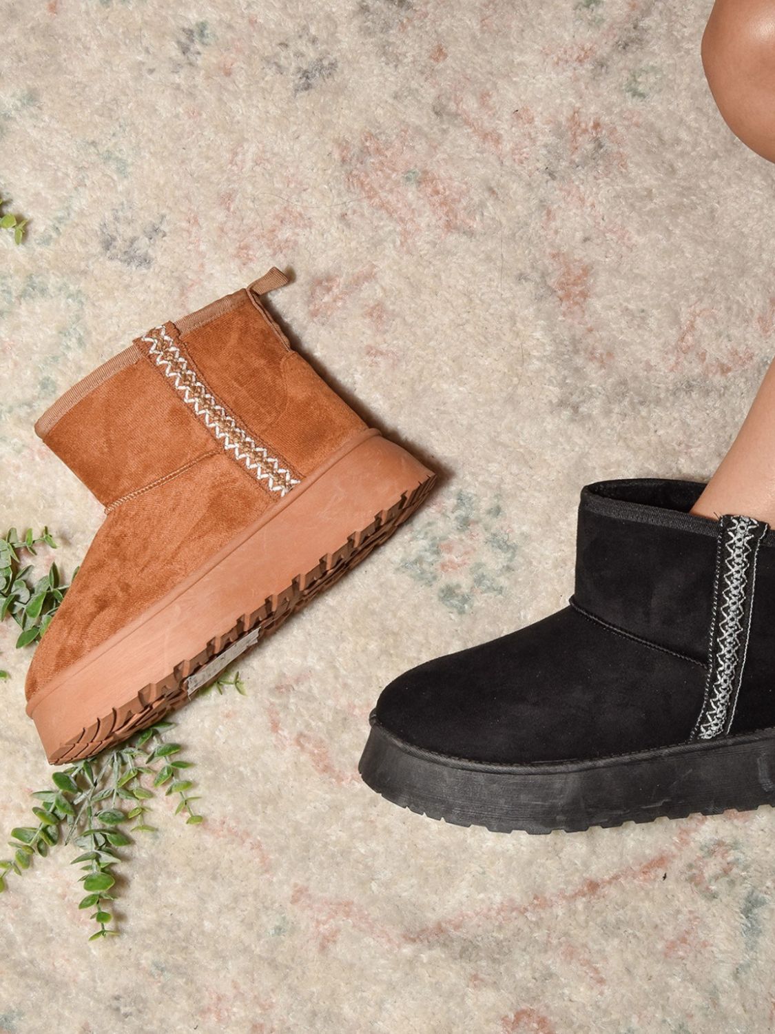 WILD DIVA Round Toe Platform Boots - Life's Fun Treasures